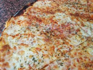 Pizza Provolone (Mediana)