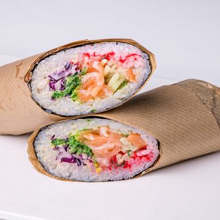 Сушіріто з лососем