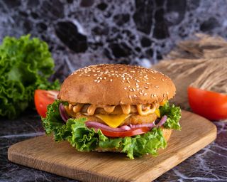 Чикен Бургер