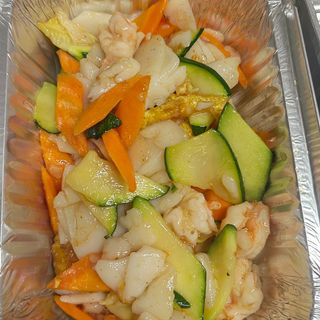 gnocchi  di riso con gamberi è verdure