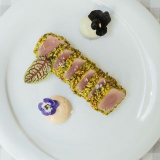 Tonno en Crosta di Pistachio