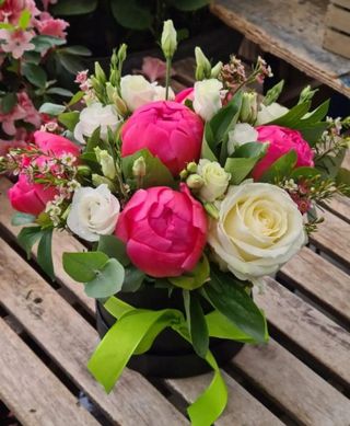 Cappelliera rose e peonie M