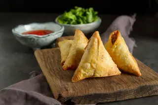 Samosa Vegetal (4 Uds.)