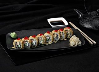 Roll din somon in Tempura 