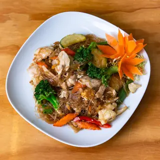 27. Pad See Ew GLUTEN FREE
