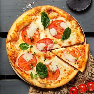 Mozzarella Pizza