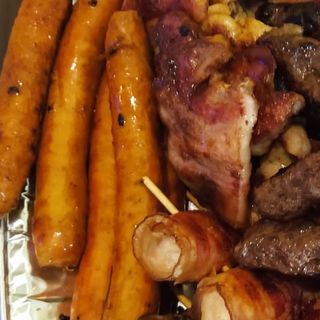 Domaća roštilj kobasica