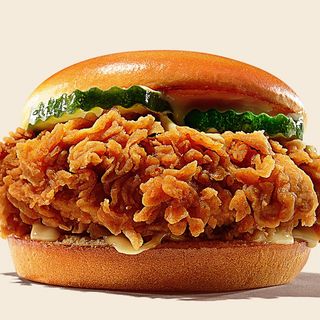 Bella crispy chicken burger