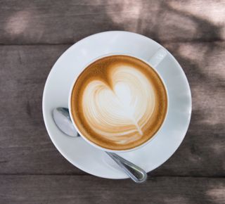 Cappuccino con latte senza lattosio