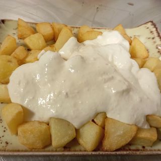 Patatas Alioli