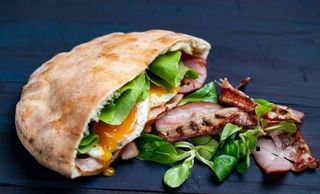 Chifla English Breakfast