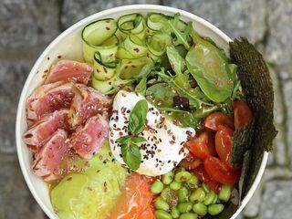 БОУЛ з тунцем