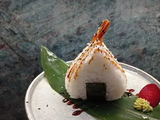 Onigiri T
