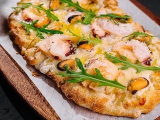 Pinsa fructe de mare