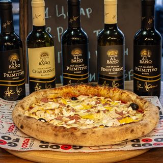 Пица Бинокъл (600гр) + 1 бр. Coca Cola кен