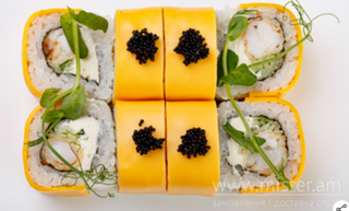 Рол сирний з креветкою