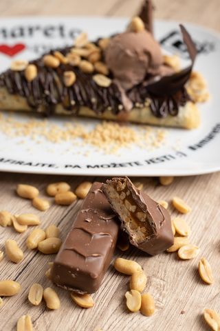 Snickers palačinka