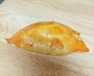 Empanada De Pollo Picante