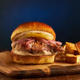 Hamburguesa de pollo rostizado