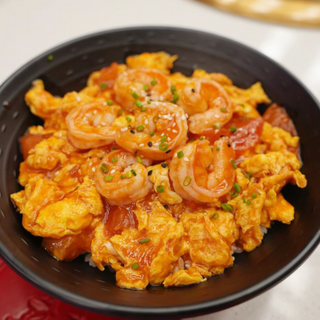 Uova e pomodoro rice bowl