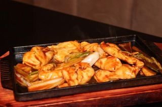 A110. Pollo porry e zenzero alla piastra*