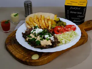 Doner box berbecuț