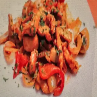 TIGAIE PICANTĂ DE PUI