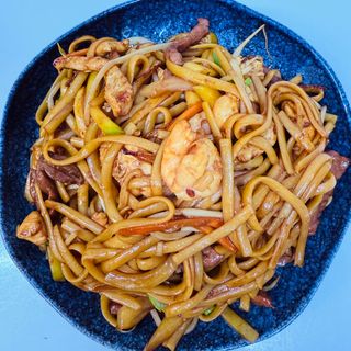 137. Tallarines Tres Delicias