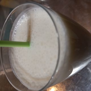 18. Lassi