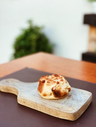 Empanada jamón y queso