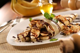 Clatite Nutella, biscuiti si banane 