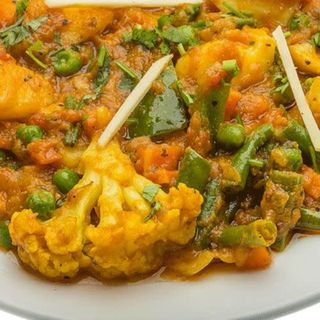 79 Vegetable korma