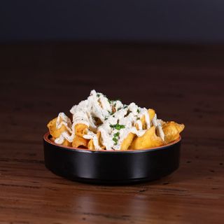 Patatas con Mayonesa de Trufa & Parmesano