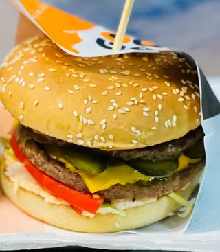 Dublu Hamburger