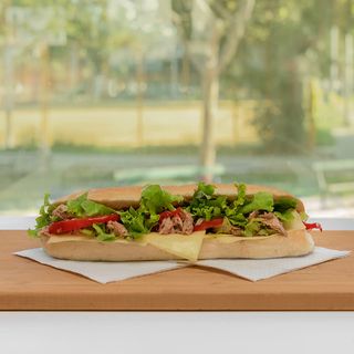 Sendvič tunjevina sa sirom