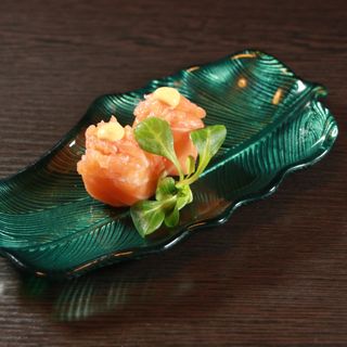 90. Hanamaki spicy salmon