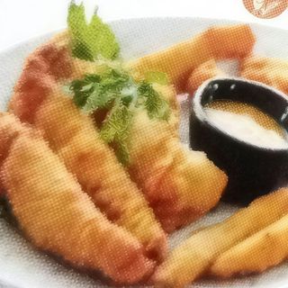 Fingers de pollo( 5 unidades) con patatas