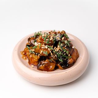 Смажені баклажани в кисло-солодкому соусі