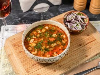 Ciorba de fasole cu afumatura