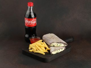 Комбо лаваш з сиром сулугуні та зеленню