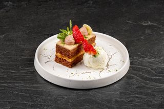 Сникерс (200г)