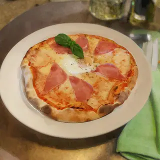 Pizza Bismark