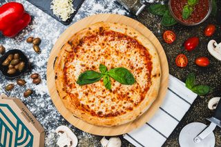 Pizza Margherita, GRANDE