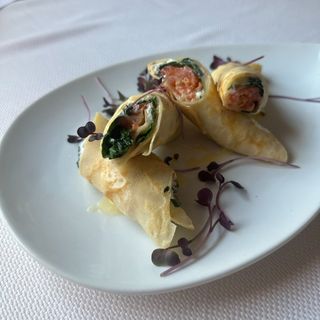 Млинці з лососем і шпинатом