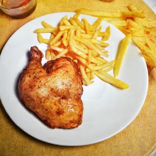 Chicken And Chips (Medium)