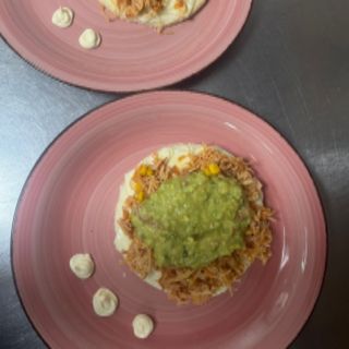 Arepa con pollo