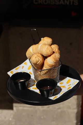Tequeños De Plátano Y Queso (6 Uds.)