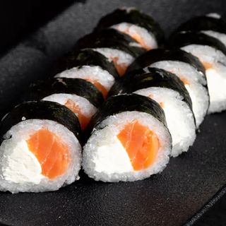Hosomaki de Salmón Philadelphia (8 Uds.)