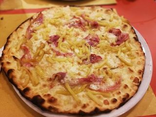 Patate, provola e pancetta