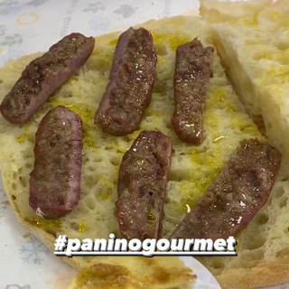 Panino salsiccia di carne